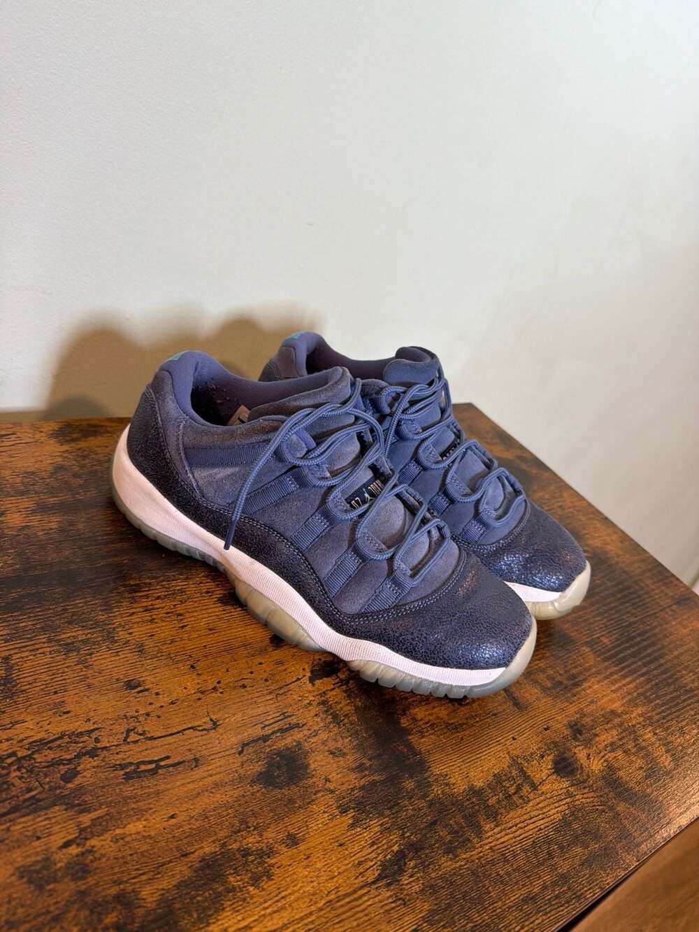 Air Jordan 11 Retro Low GS 'Blue Moon' 580521-408